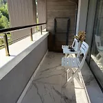 Nikol5 Deluxe Apartment *