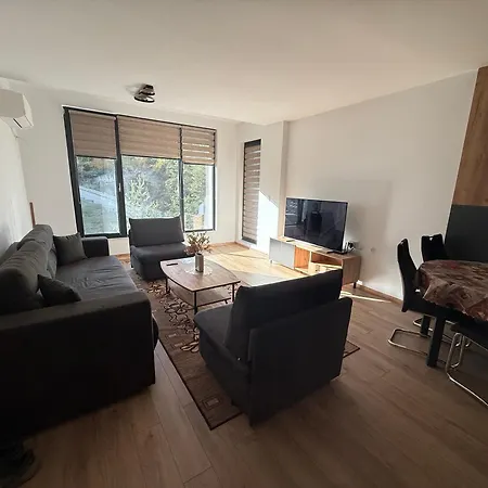 Nikol5 Deluxe דירה